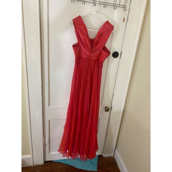 Teri Jon By Ricki Freeman Women's Red Silk Cocktail Dress - 8 - Picture 6 of 16